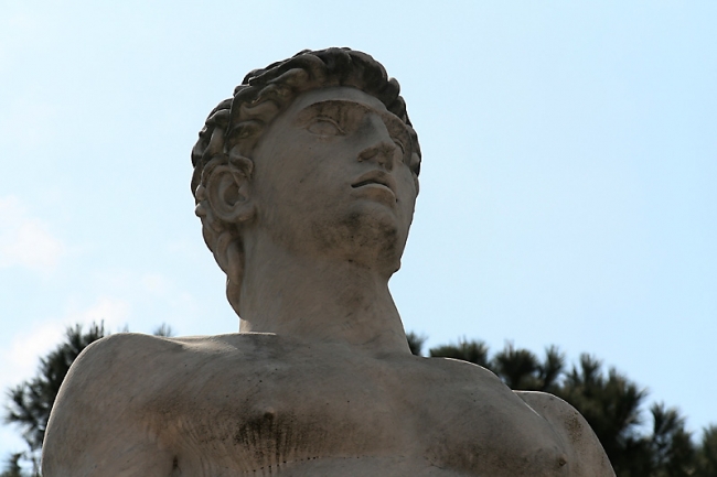 Stadio dei marmi 353